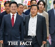 '여유로운 미소' 보이는 김태우 후보 [TF사진관]