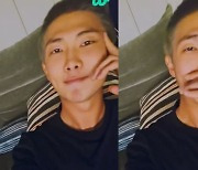 방탄 RM "여자친구? 진짜 없다, 소개해 달라"...쿨한 대응