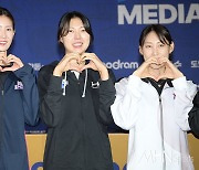 [Ms포토] 김수지-양효진-배유나 '철벽 하트'