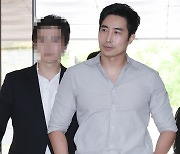 이근, 김용호 사망에 “모든 사이버 렉카는 이렇게 끝날 것이다. 치얼스”