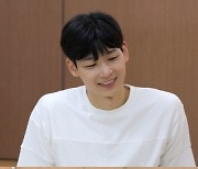 '강동원 닮은꼴'…양지은 동갑내기 치과의 남편 "초절정 훈남이었네"('편스토랑')