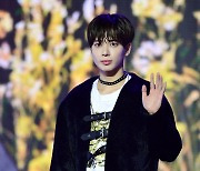 [포토] TXT 태현, '점점 더 멋있어지네~'