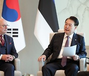 Yoon, Estonian president voice joint concerns over North