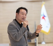 임태희, “유치원이 제일 좋다는 말 들을 수 있도록 해 주시길”