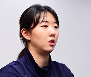 GS칼텍스의 ‘새 주장’ 강소휘의 목표 “팀 챔프전 진출, 공격성공률 40%-리시브 성공률 40%, 라운드 MVP 수상”