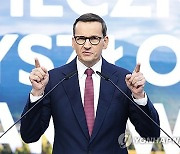 POLAND PARLIAMENTARY ELECTION CAMPAIGN