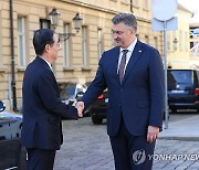 한덕수 총리, 크로아티아 방문 공식 환영식