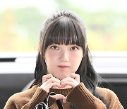 [Ms포토] 예린 '고양이 하트 완성'