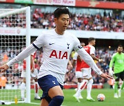 앙리·시어러 등과 나란히…손흥민, ‘통산 4번째’ EPL 이달의 선수상 수상