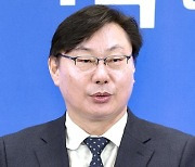 [속보] 이화영 추가 구속영장 발부…구속 기한 6개월 연장