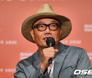 폐막작 ‘영화의 황제’ 기자회견에 참석한 다니엘 위 [사진]