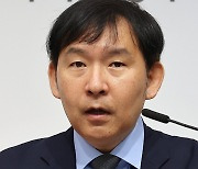 최근 경제동향 설명하는 이승한 경제분석과장