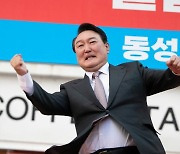 김종인 "내년에 윤석열 얼굴로 선거운동 하겠나?…국민 분열시키고 독주하고 있어"