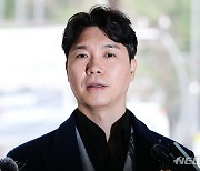 부모 원색 비난에…박수홍 "정말 고아가 된 것 같다"