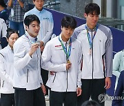 지유찬, 남자 50m 자유형 금메달