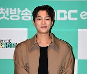 [TEN포토]윤두준 '이탈리아 여행 추가요'