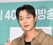 [Ms포토] 윤두준 '엄지척 비주얼'