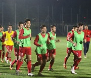 피곤한 한국 상대 베트남, 다롄에서 수원까지 10시간 소비… 입국 수속에만 2시간