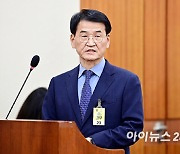 [포토]국정감사 출석한 문덕식 DB Inc 대표이사