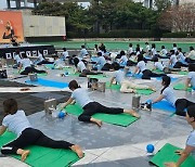 롯데백화점 전주점, 'LOTTE Yoga Festa' 진행해