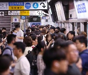 Seoul subway workers vote for strike plan