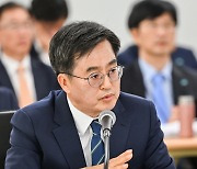 김동연 경기도지사 “내년부터 서울보다 월등한 교통·돌봄 지원정책 실시”