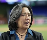 MLB 첫 여성단장, 마이애미 구단과 결별