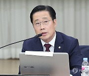 전임교수보다 센 계약직 의사 연봉…강원대병원, 인력난에 허덕(종합)