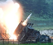 "美, 에이태큼스미사일 우크라에 공급…러 상대 사용중"