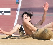 [Ms포토] 이유진 '착지! 맘처럼 안 되네~'