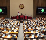 여야, 선거구 획정기한 넘기고도 개편 뒷짐…“위성정당 낼 수도”