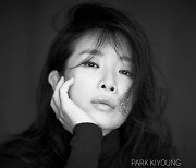 '데뷔 25주년' 박기영, 베스트앨범 발매…'러브 유 모어'