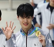 [전국체전] 수영 황선우, 3년 연속 4관왕 확보…자유형 100ｍ 금메달