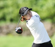 '7언더파' 임희정, KLPGA 상상인·한경TV 오픈 첫날 선두 등극