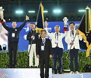 경기도, 종합우승 2연패…가을 축제 ‘승리찬가’