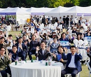 ‘어게인’ 마을만들기…이재준 시장, “마을공동체가 사회 의제 해결 중심이 돼야”