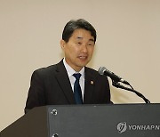 발언하는 이주호 부총리