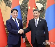 CHINA-BEIJING-XI JINPING-MONGOLIAN PRESIDENT-MEETING (CN)