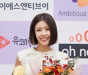 '드림팰리스' 이윤지, 황금촬영상 女조연상…"김선영에게 이 영광을"