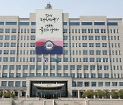 의전비서관 자녀 학폭 의혹…대통령실 "순방 배제 · 공직기강 조사"