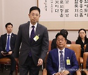 발언대 향하는 손준성 대구고검 차장검사