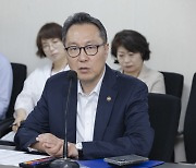 “의대정원 확대 불가피, 공감대 통해 규모 정할 것”