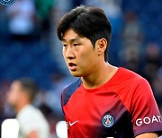 PSG 복귀한 '금메달리스트' 이강인, 윙어 아닌 MF로 뛴다...스트라스부르전 선발 여부는 미지수-일단 엔리케는 극찬