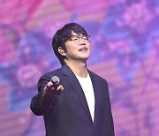 성시경, '뉴스룸' 또 나간다..2년 5개월 만 신곡 들고 성발라 출격 [공식]