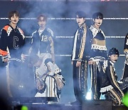 NCT127,'부산원아시아페스티벌 마지막 무대 장식하며' [사진]