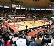 ‘관중 5202명 입장’ KBL 최고 인기 구단 SK, 홈 개막전부터 전석 매진