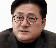 홍익표 민주당 원내대표 “윤 대통령, 권위주의적 발상 내려놔야”