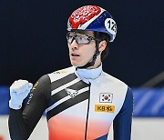 쇼트트랙 황대헌, 린샤오쥔 꺾고 1500m ‘金’