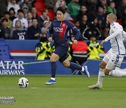 이강인, 복귀하자마자 풀타임 활약… ‘음바페 1골 1도움’ PSG, 스트라스부르에 3-0 완승→ 선두 탈환 시동