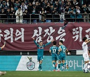 [K리그1 34R] ‘티아고는 복덩이’ 대전, 수원FC와 1-1 무승부...남은 경기 상관없이 ‘K리그1 잔류 확정’